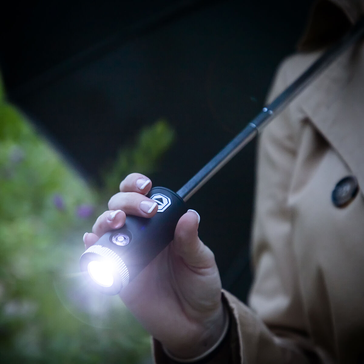 Folding Inverted Umbrella with LED Light!
